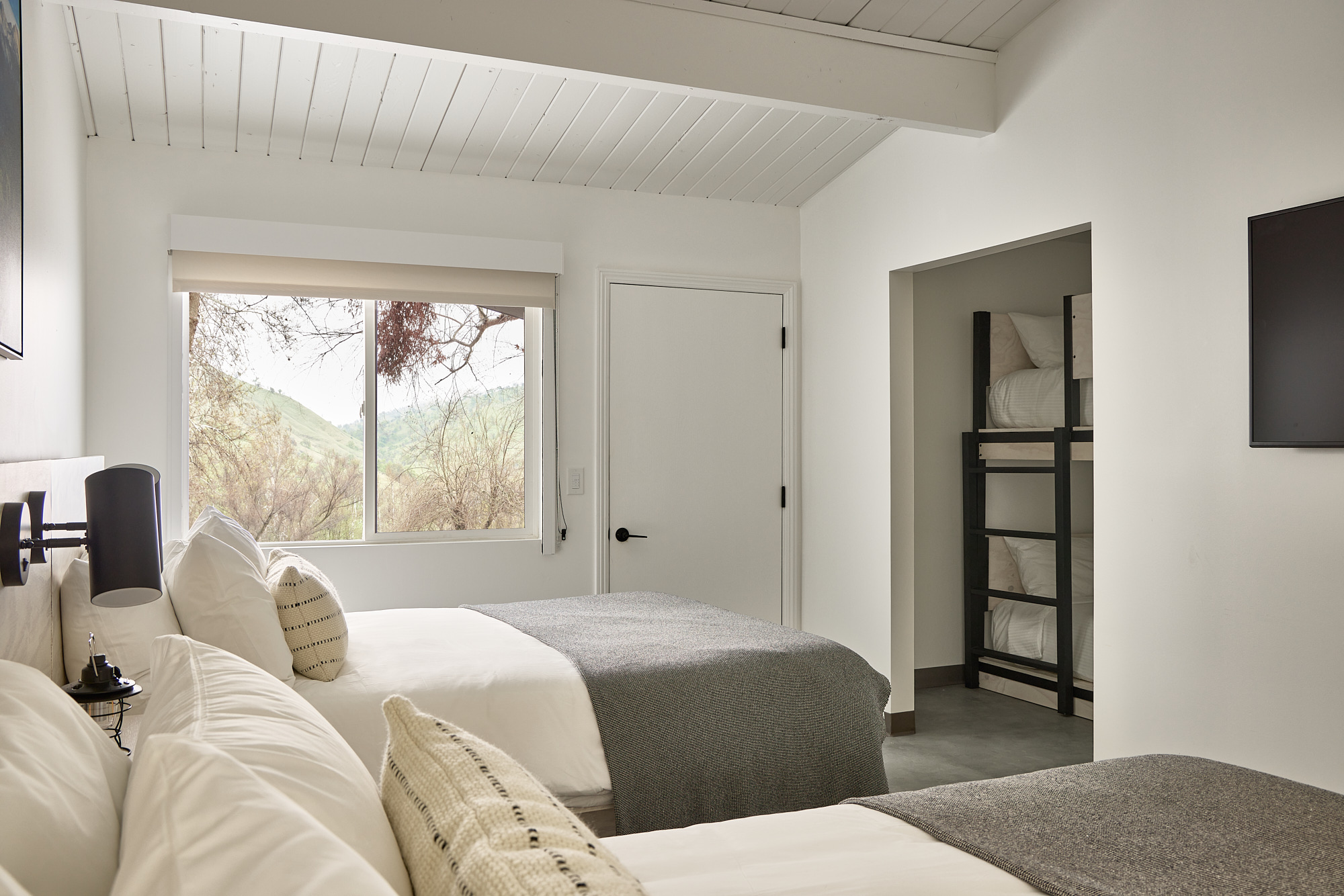 ACSQ Double Queen bunk room with two queen beds and 2 bunk beds