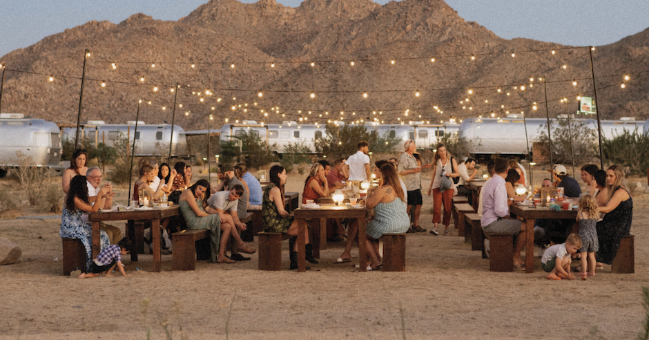 ACJT - Group dining outdoor with lights