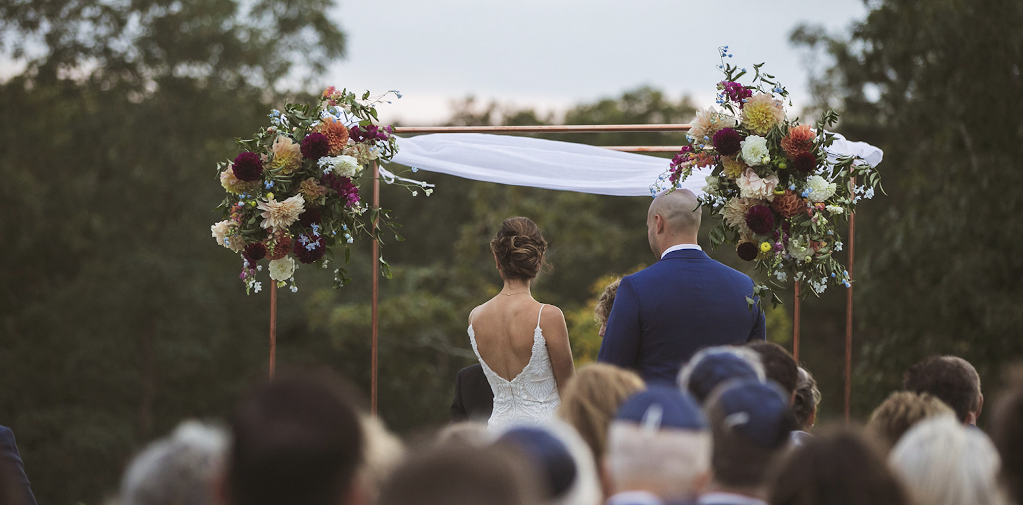 ACCC - Bride and groom at outdoor altar