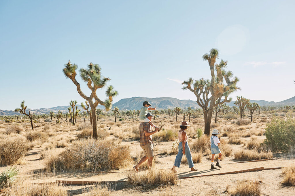 Family hiking in Joshua Tree