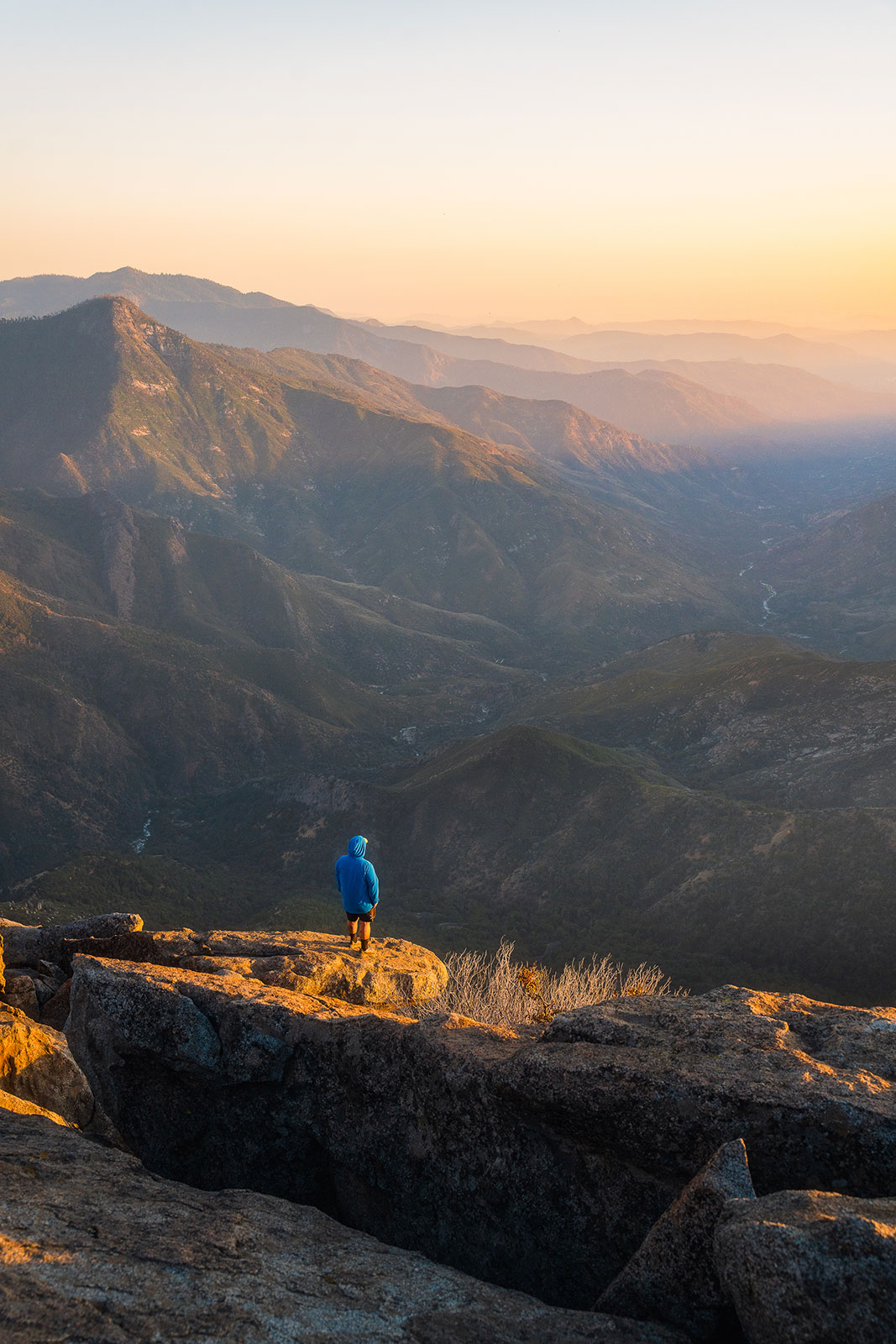 Man looking over a Sierra Nevadas mountain vista